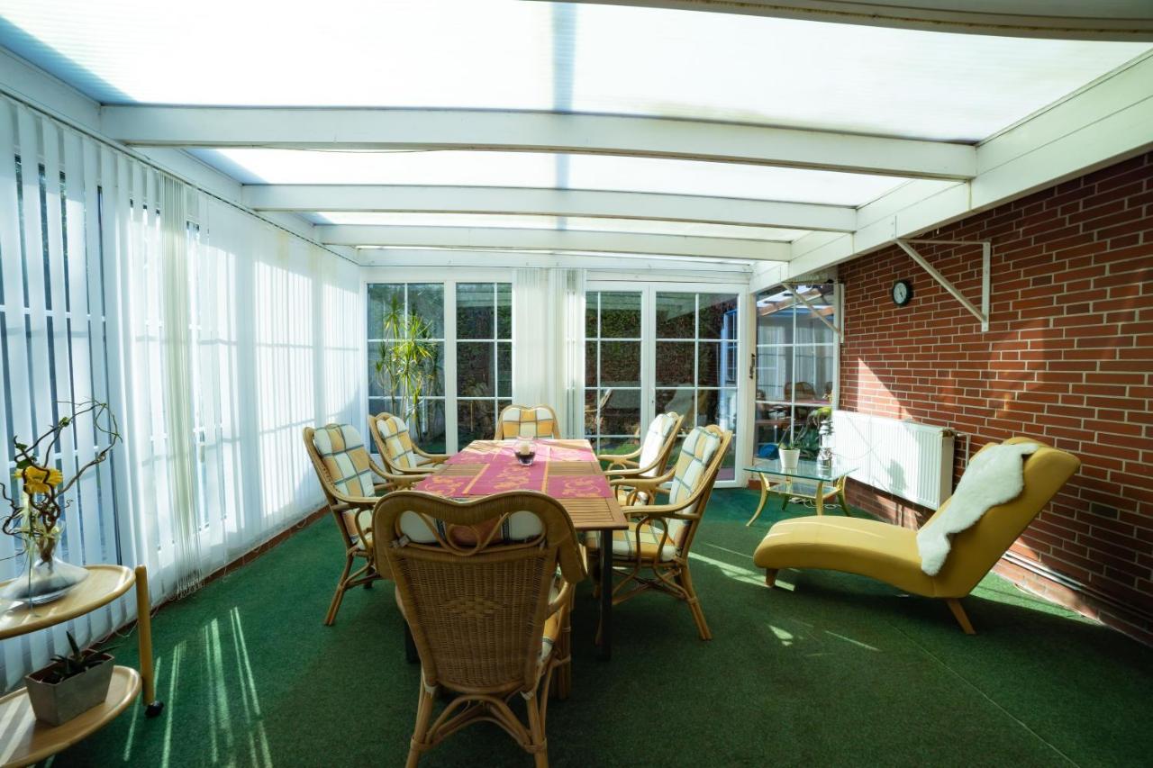 Schoenes & Gemuetliches Ferienhaus Nahe Der Nordsee Schortens Buitenkant foto