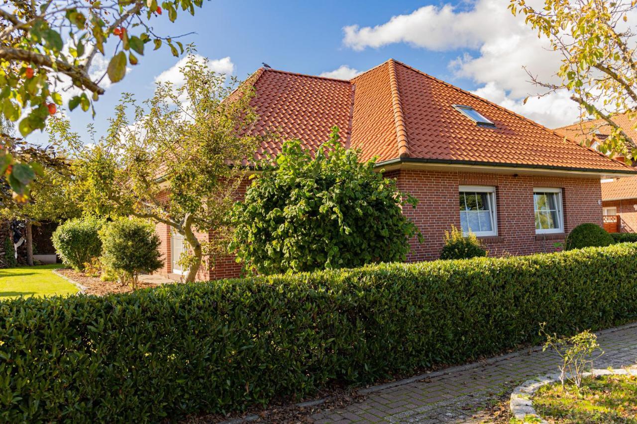 Schoenes & Gemuetliches Ferienhaus Nahe Der Nordsee Schortens Buitenkant foto